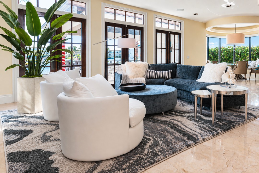 Luxury Interior Designer